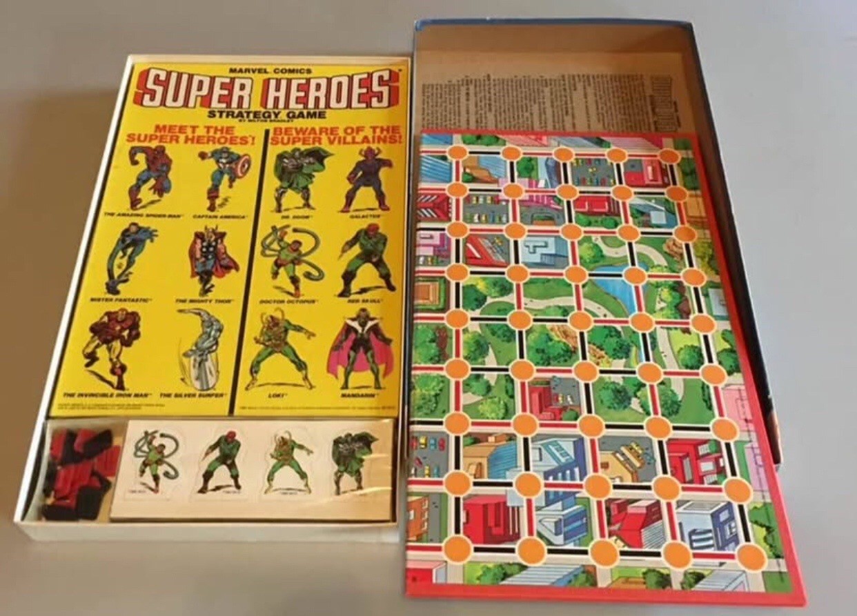 Marvel Comics Super Heroes Strategy Game VTG 1980 Milton Bradley SEALED PIECES