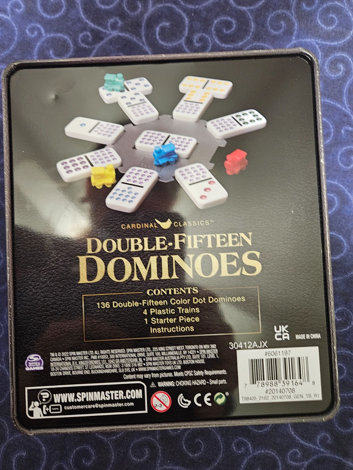 New Cardinal Classics Double Fifteen Dominoes 136 Tile Game Set – Brand New!
