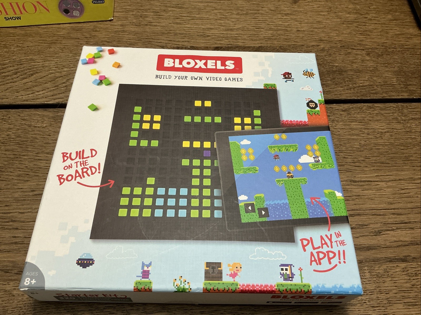 BLOXELS: BUILD YOUR OWN VIDEO GAME, STARTER KIT, PIXEL PRESS, Open Box