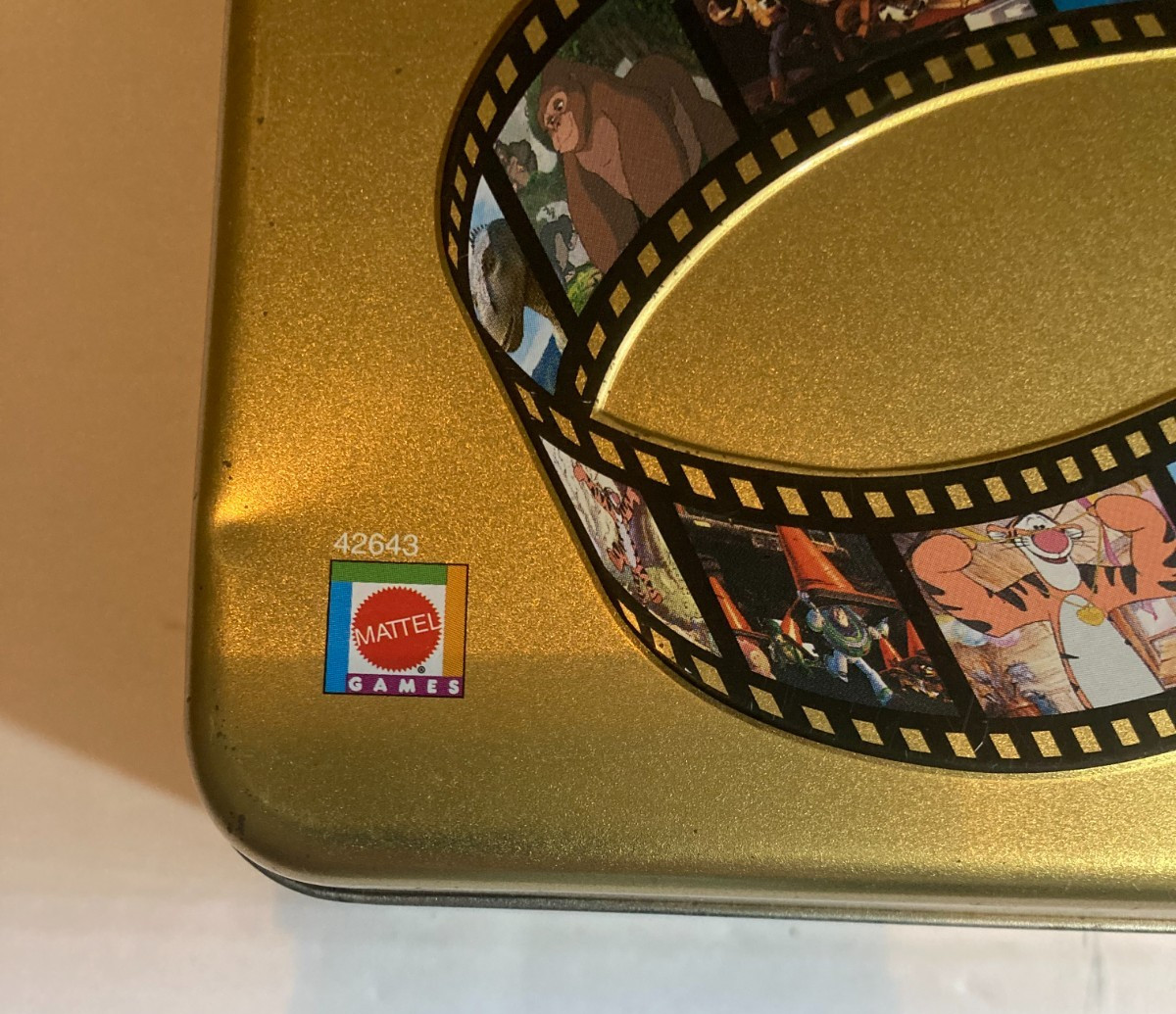 DISNEY TRIVIA 2 Mattel THE SEQUEL complete GOLD TIN vintage BOARD GAME