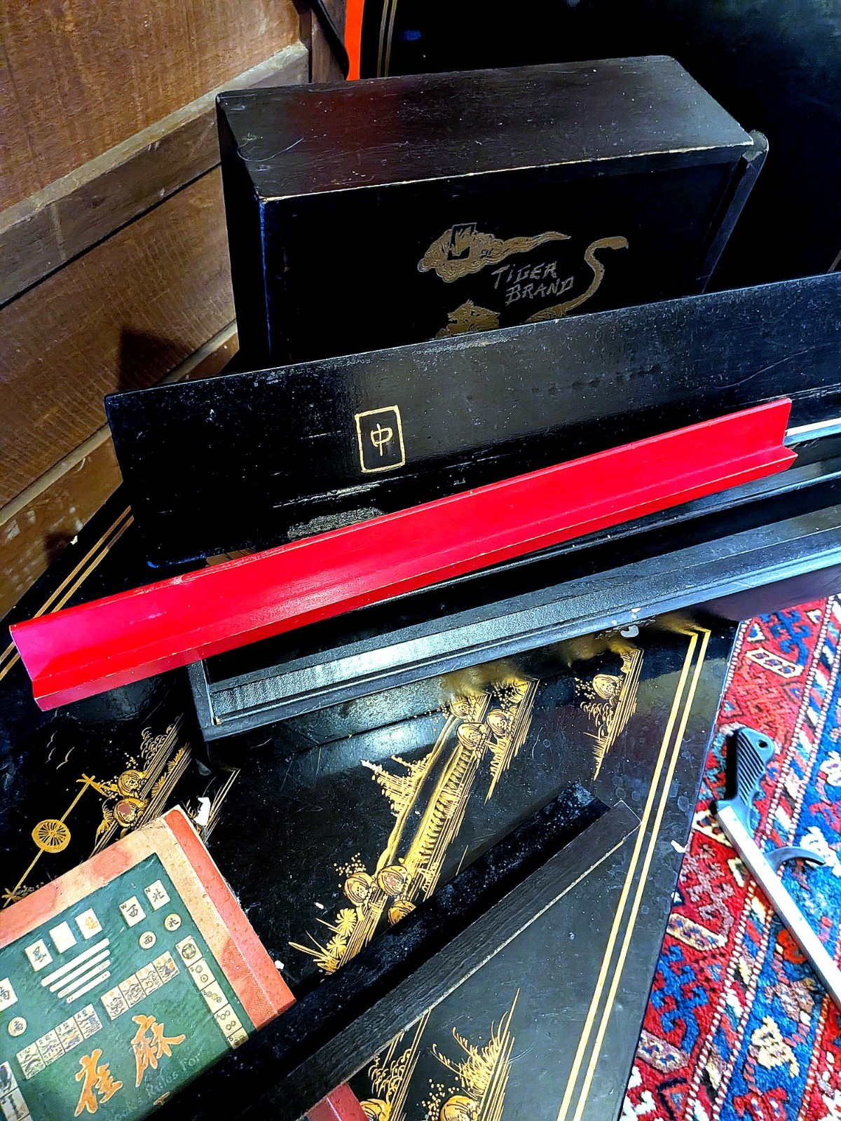 Antique 1920s Tiger Brand Mah-Jongg Set Bone Bamboo Tiles Babcock Rules Book