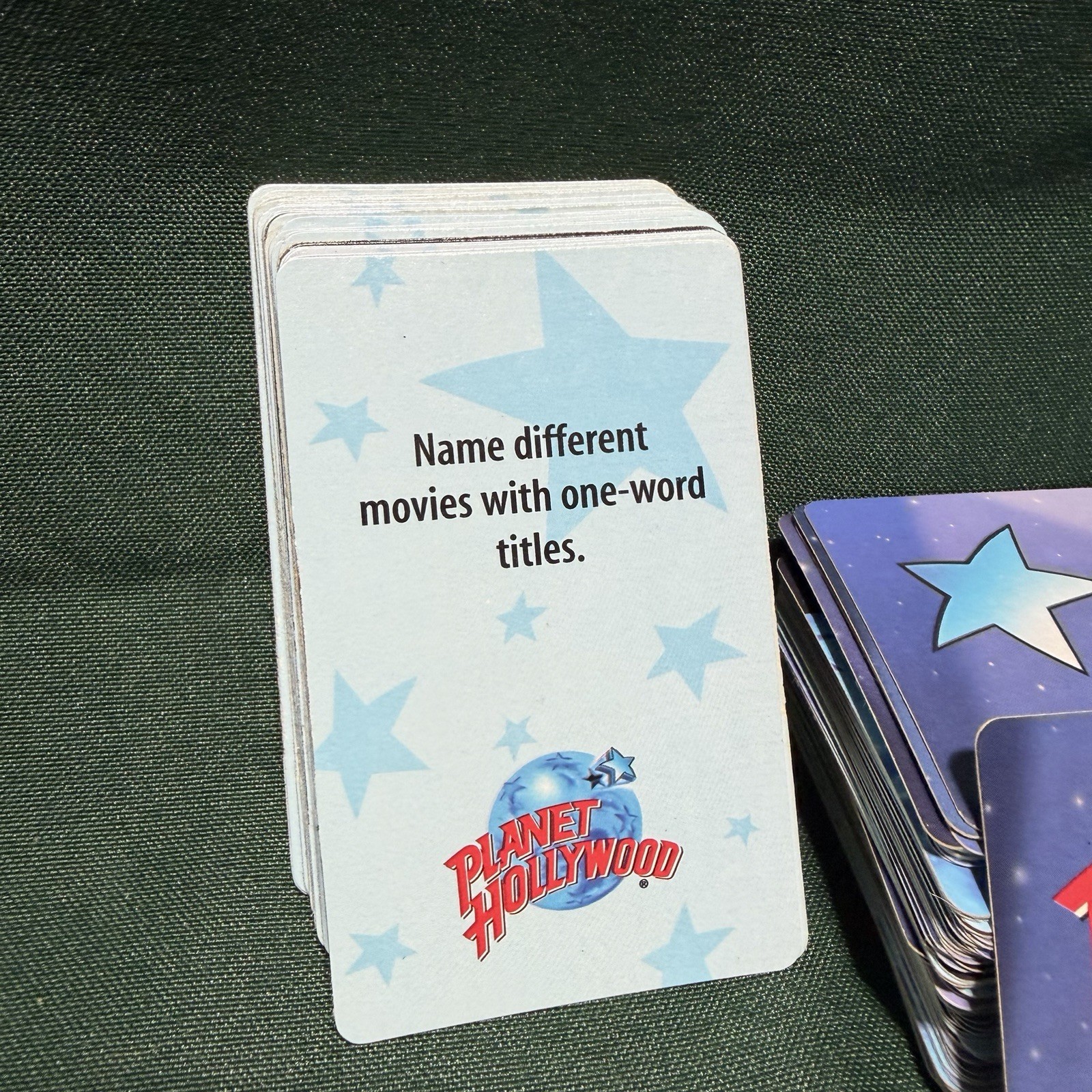 PLANET HOLLYWOOD Game – Movie Trivia – Complete – Works – Ships Free – See Video