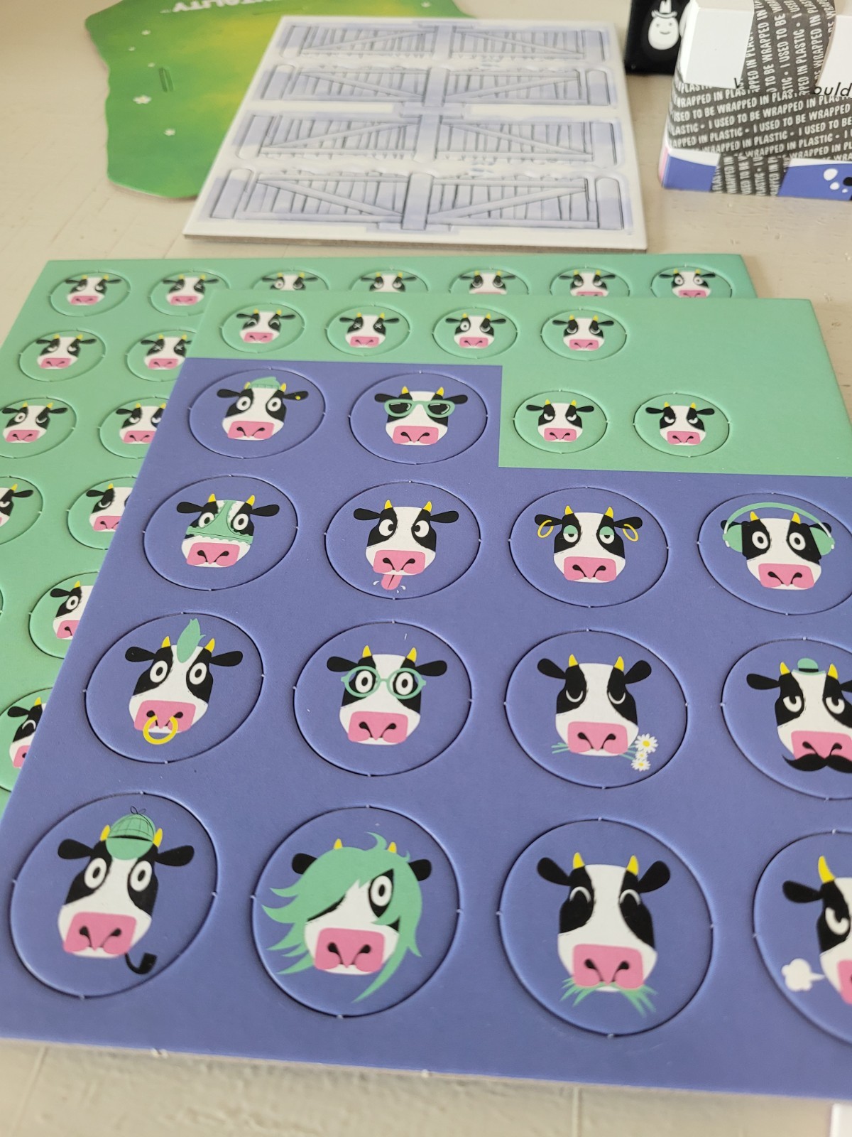 New Open Box -Herd Mentality Game by Big Potato Games 10+ Age