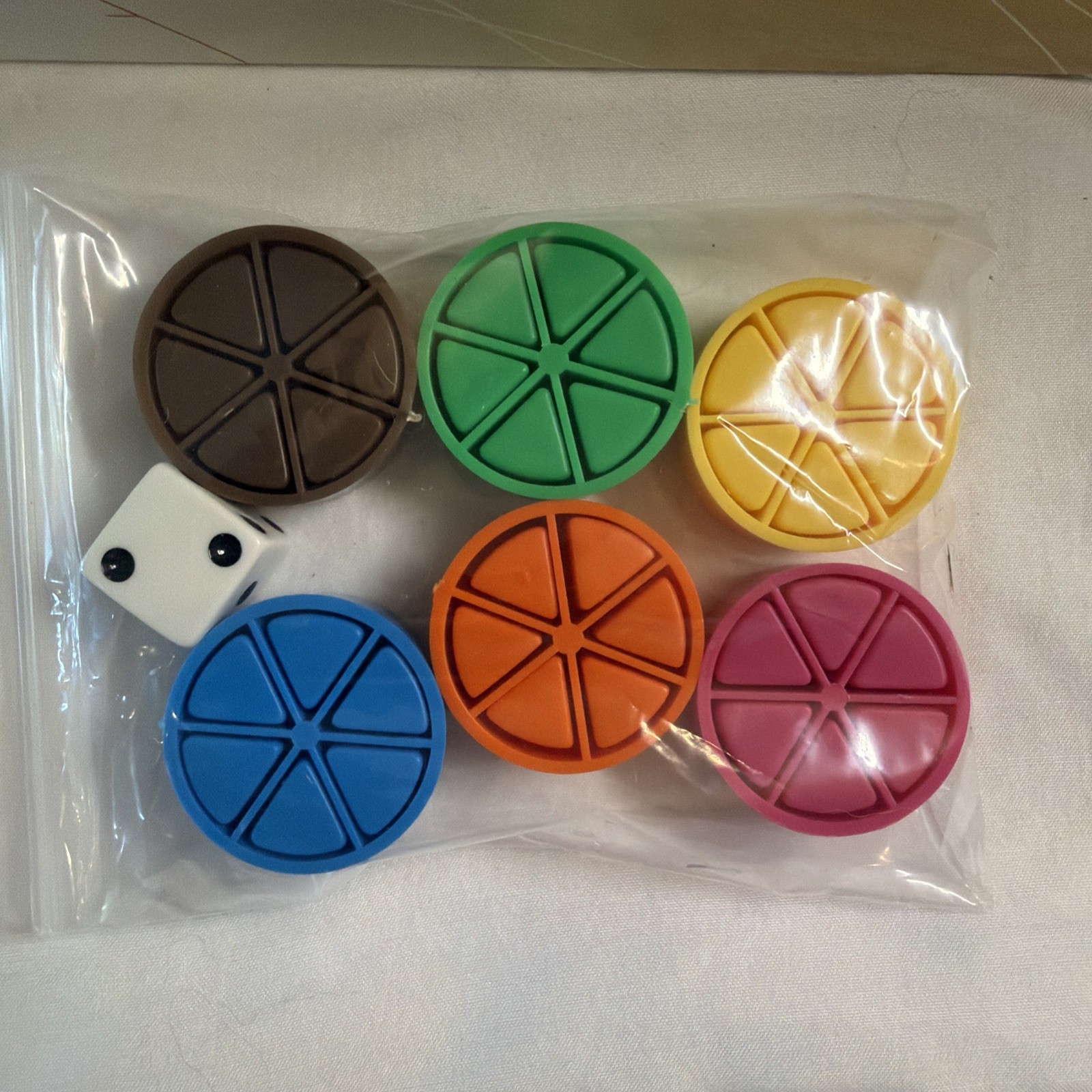 Trivial Pursuit 1982 to 2002 20th Anniversary Edition Hasbro Complete!