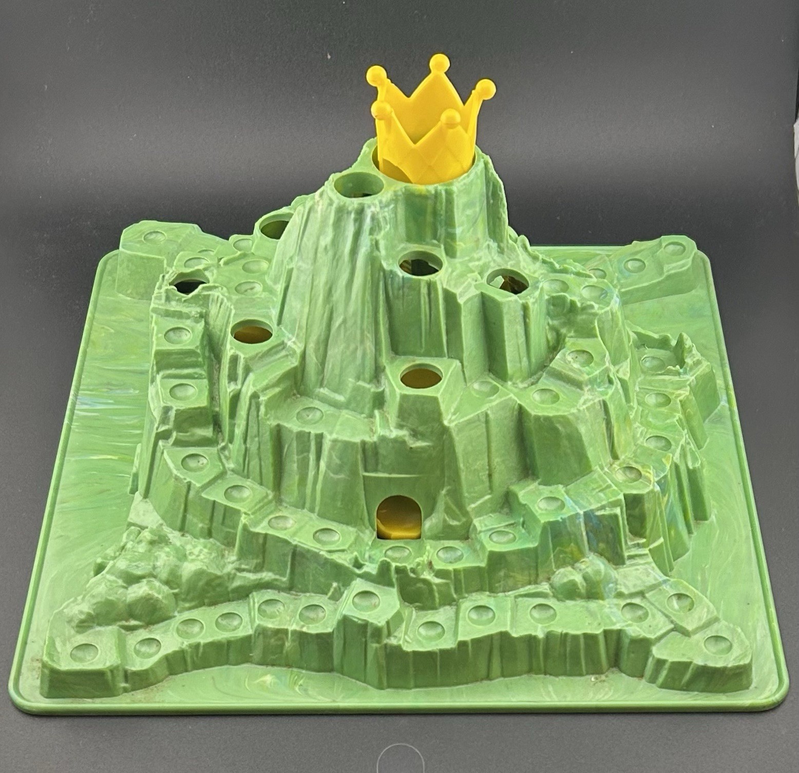 Schaper Original King of the Hill Board Game