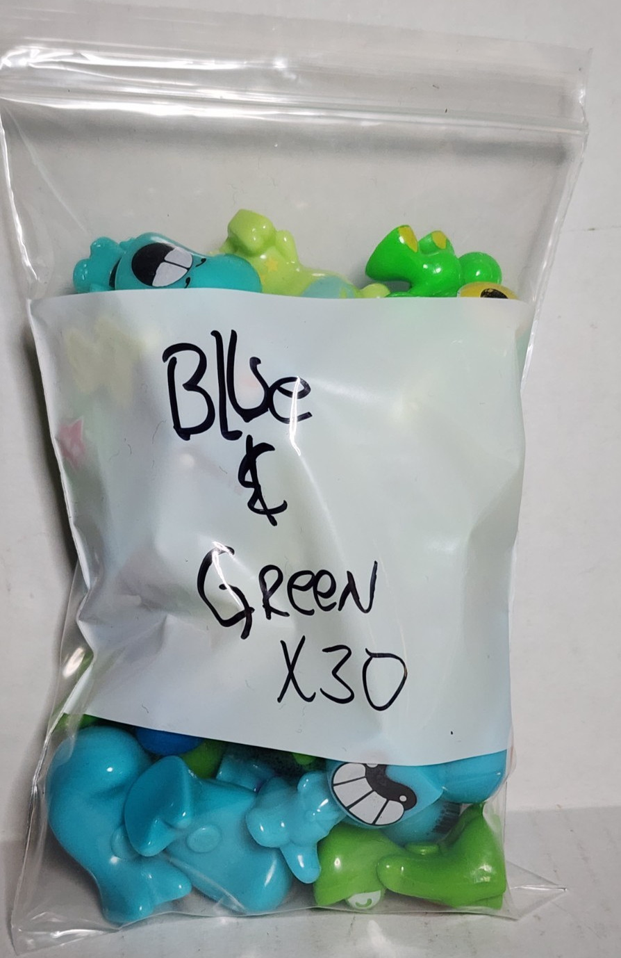 Gogo Crazy Bones Lot of 30: Blue and Green tone, Random