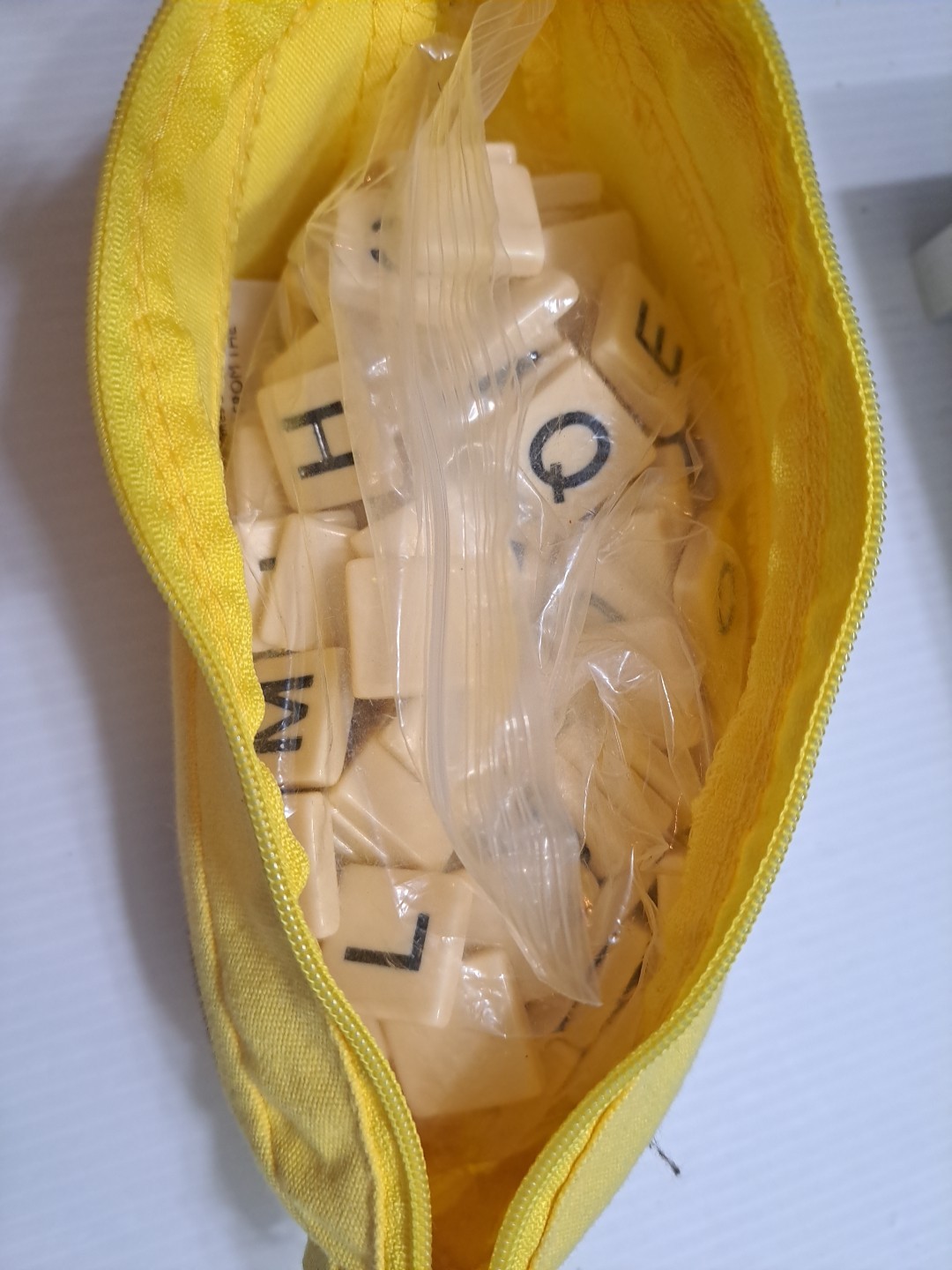 Bananagrams Crossword Family Fun Game Bananagram Word Play Banana 100 Complete