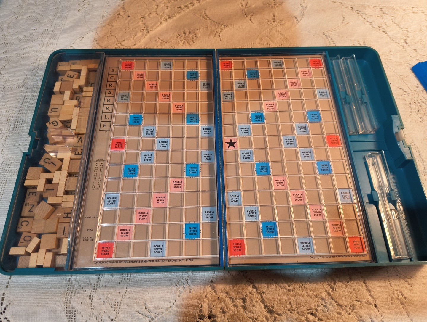Vintage 1948 Deluxe Scrabble Selchow & Righter Crossword Board Game Folding Case