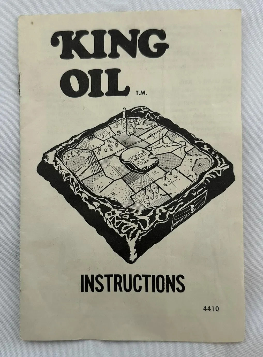1974 King Oil Game by Milton Bradley Complete in Great Condition FREE SHIPPING