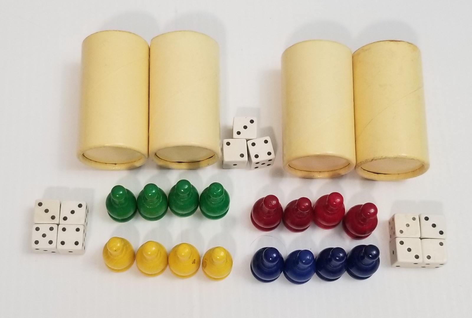 VTG Parcheesi Replacement Parts Lot 16 Pawns 11 Dice + 4 Cups, Selchow & Righter