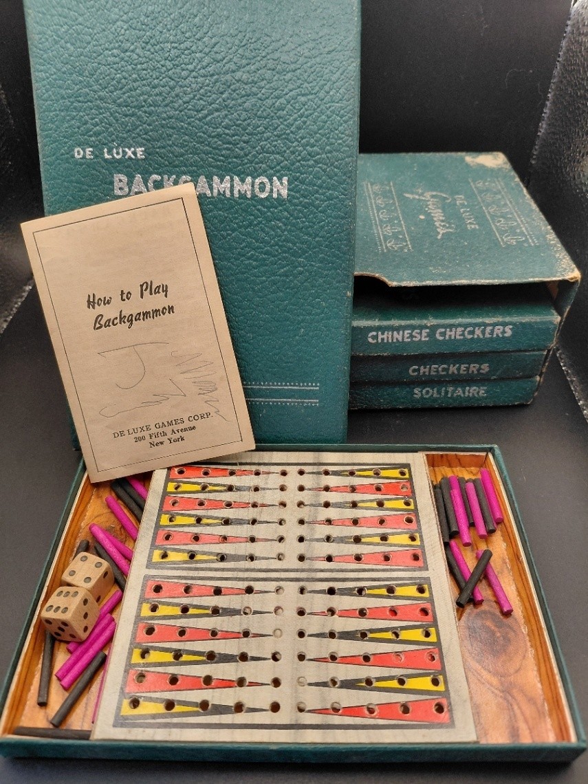 Vintage De Luxe Games Mini Travel Game Set Backgammon Checkers Solitaire