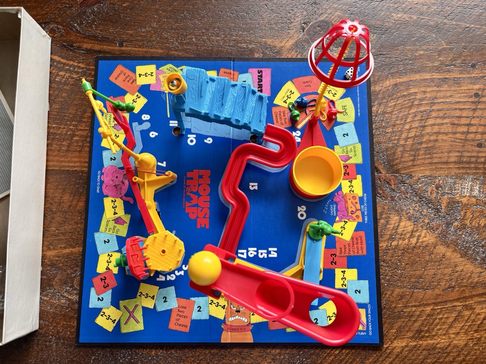 Vintage 1986 Mouse Trap Board Game 100% Complete Milton Bradley Great Condition