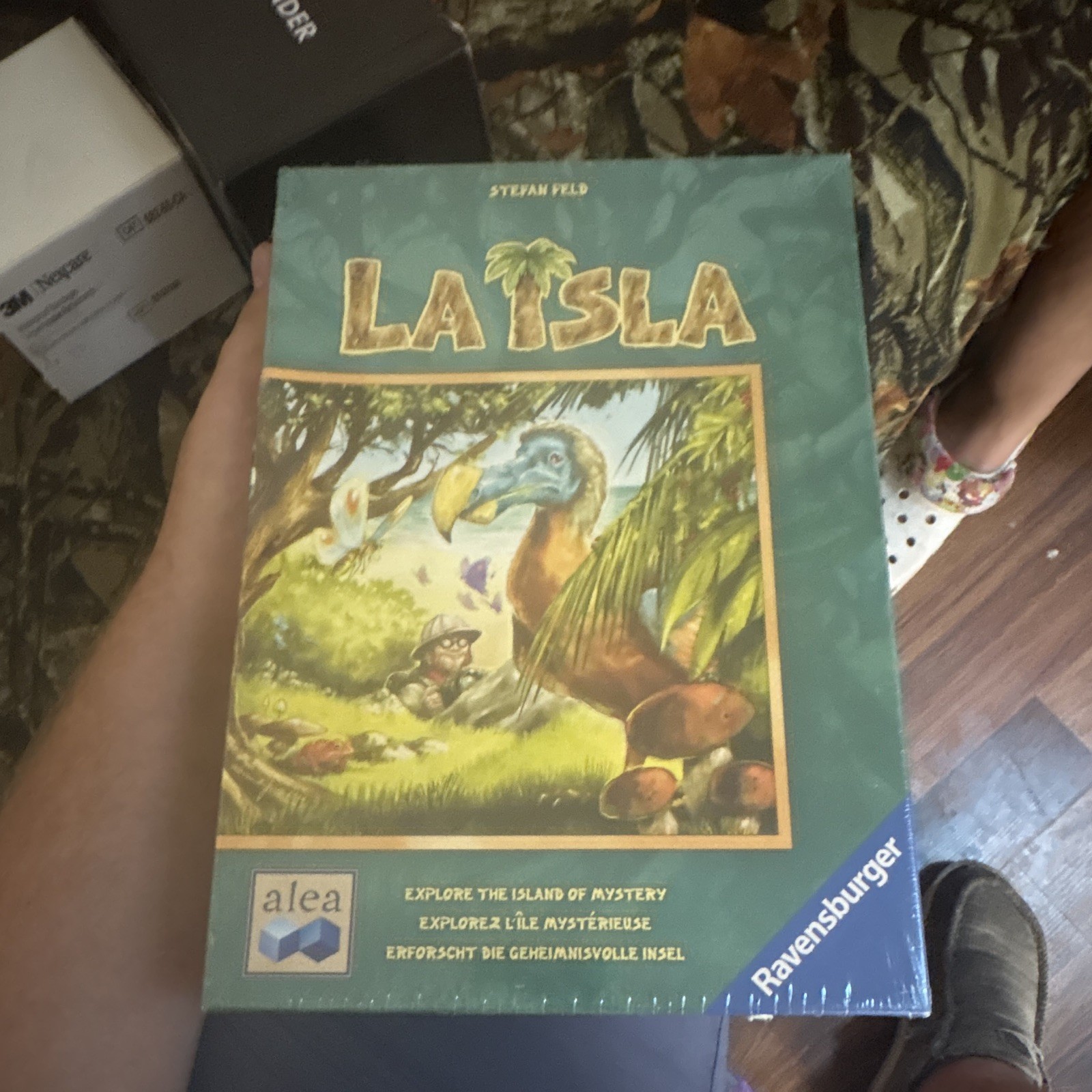 Ravensburger La Isla Board Game – Animals Theme Family Tabletop Game