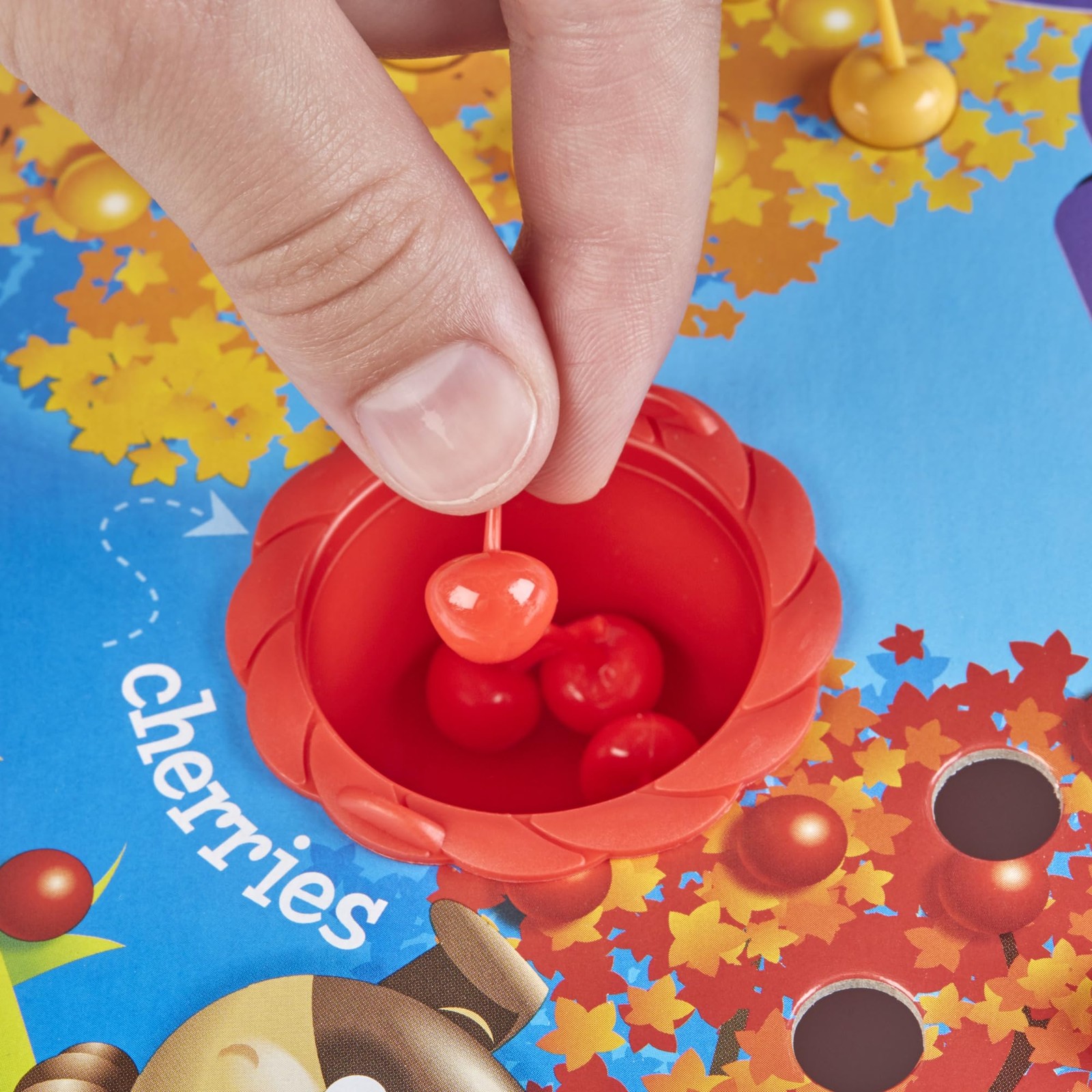 Hasbro Gaming Hi Ho Cherry-O Board Game for 2 to 4 10.75″ x 3″, Multicolor
