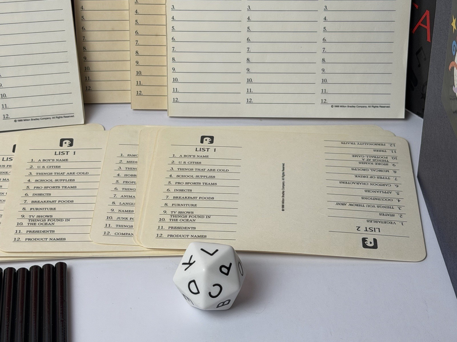 The Game Of Scattergories 1988 COMPLETE – Milton Bradley