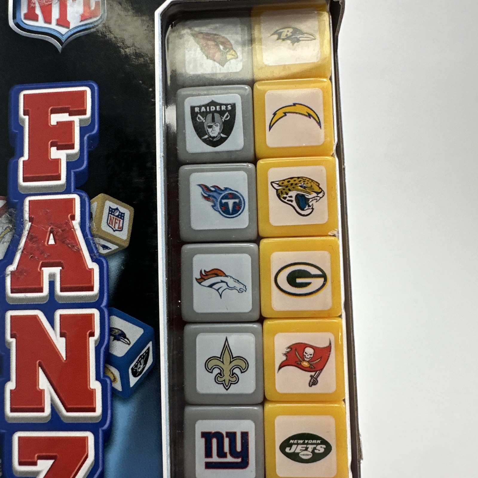 NEW NFL Football Fanzy Dice Card Game Fun Frenzied Speed Fast Paced Masterpieces
