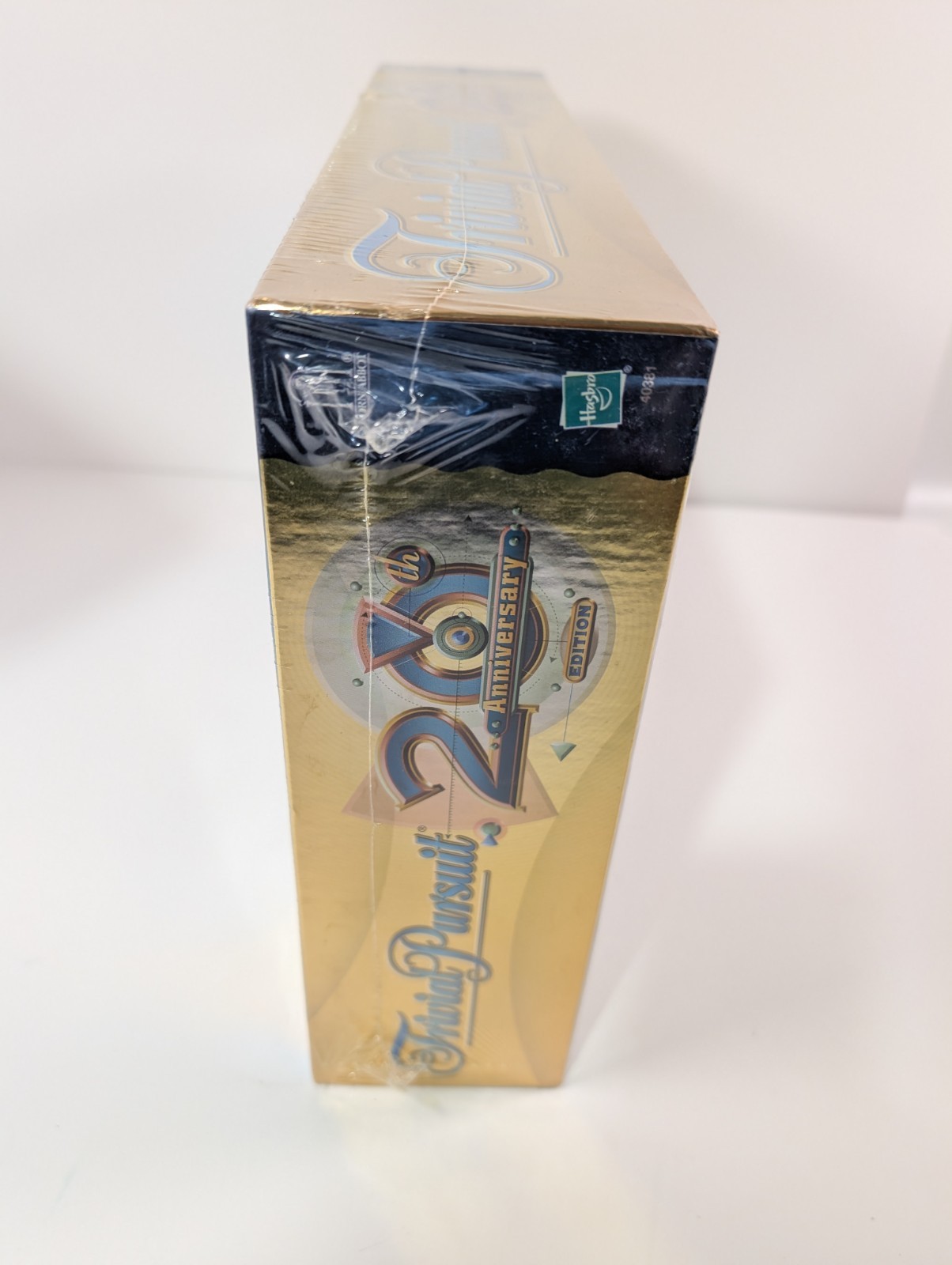 Trivial Pursuit 20th Anniversary Edition Cards Board Game Trivia SEALED NEW