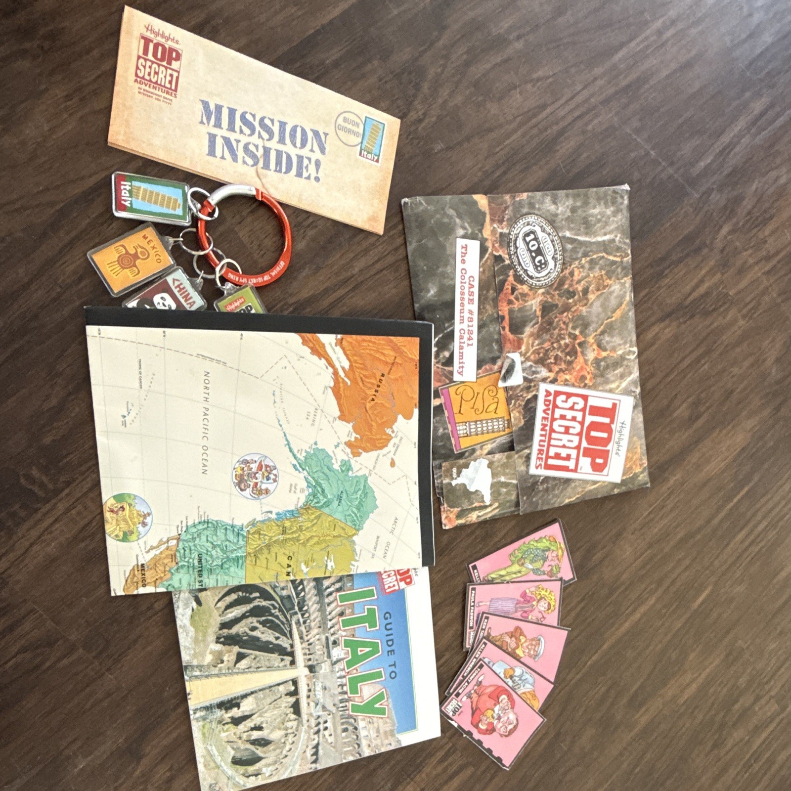 Highlights Top Secret Adventures Board Game Italy Case #81241 set- see pics