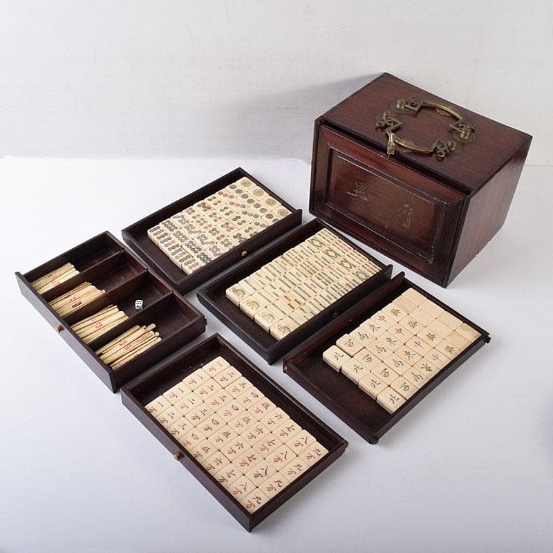 Vintage Chinese Mahjong Set Bone & Bamboo Tiles Wood Box Antique