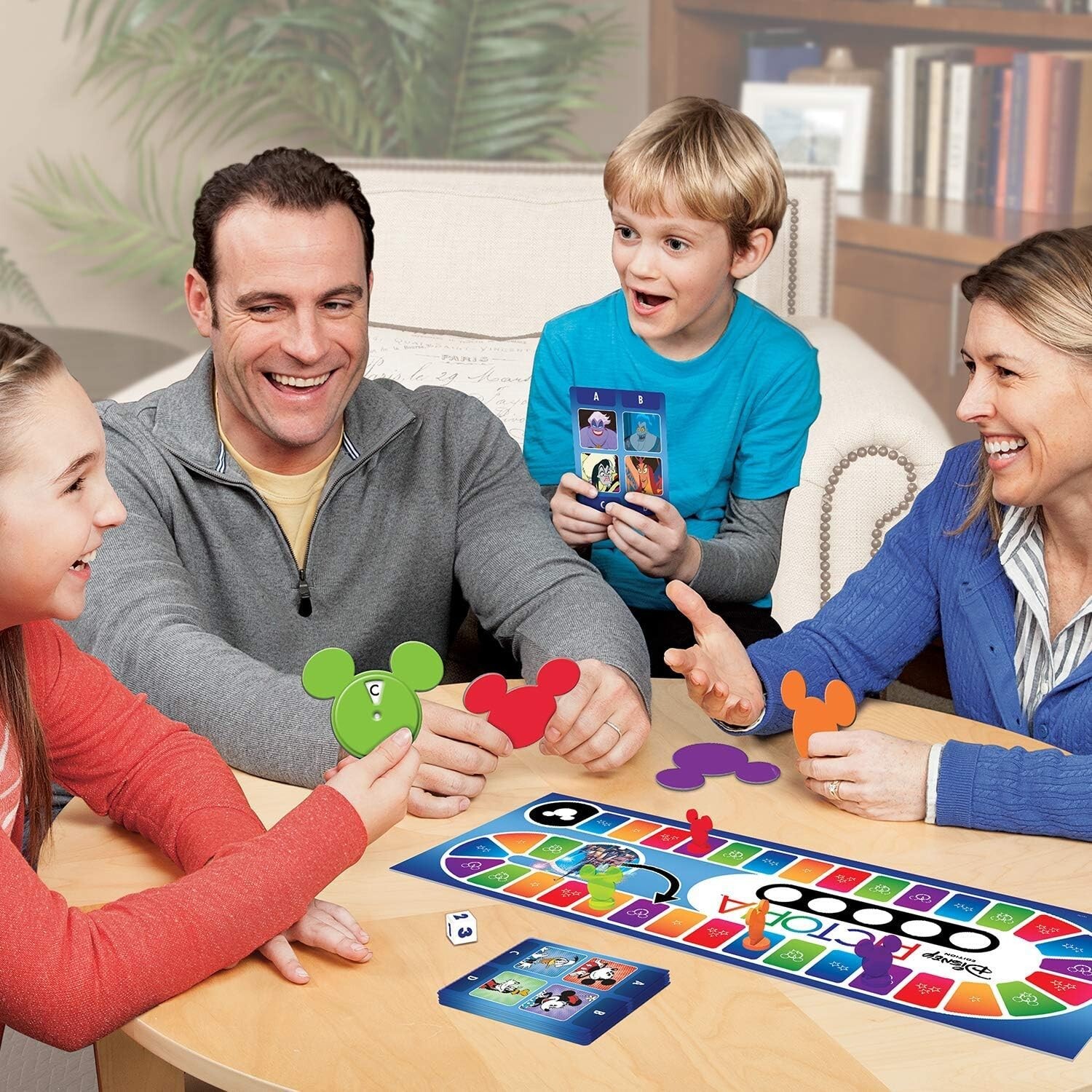 NEW Disney Pictopia Trivia Board Game – FREE SHIPPING!