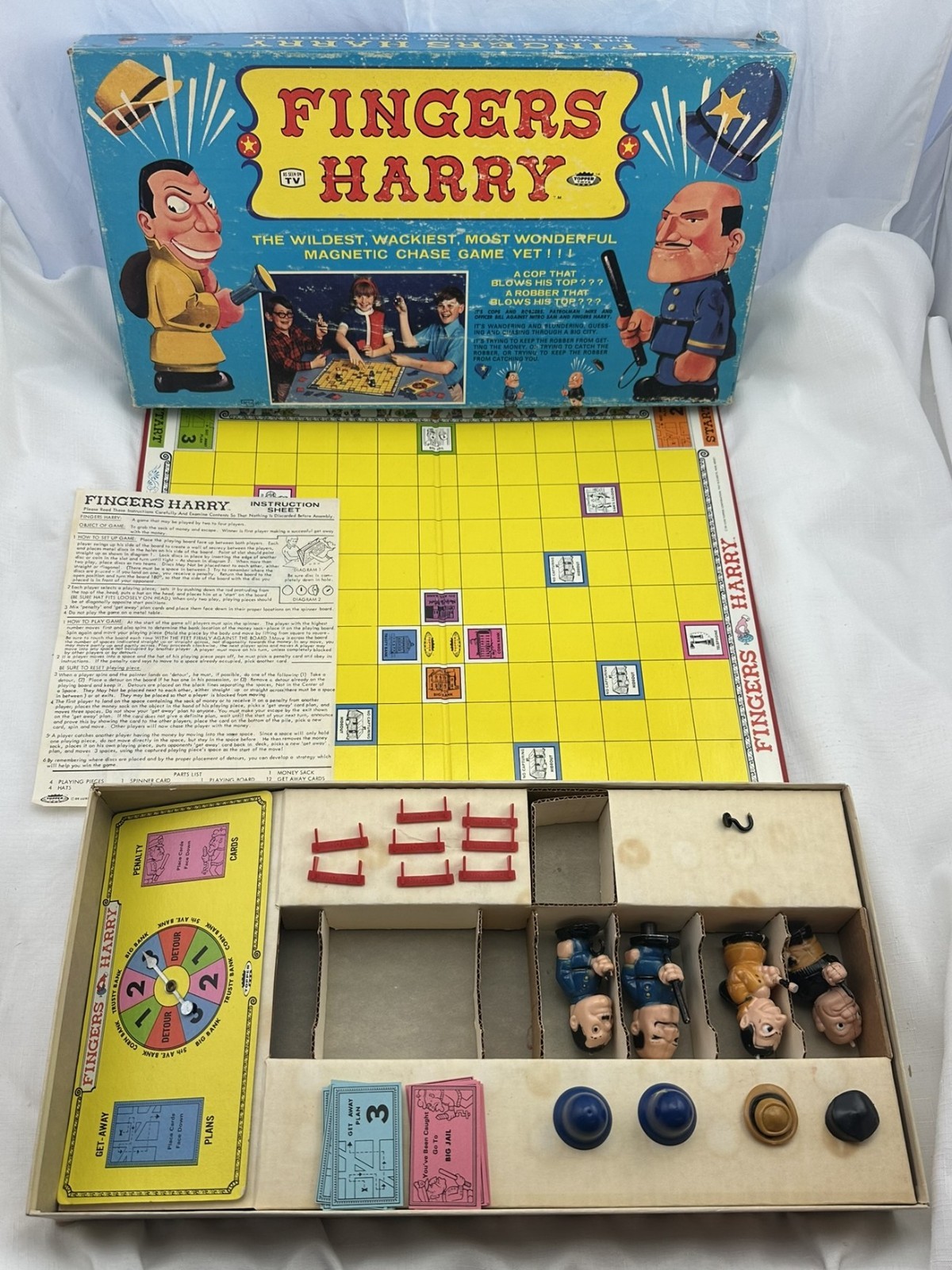 1967 Fingers Harry Game by Topper Toys Complete in Good Condition FREE SHIPPING