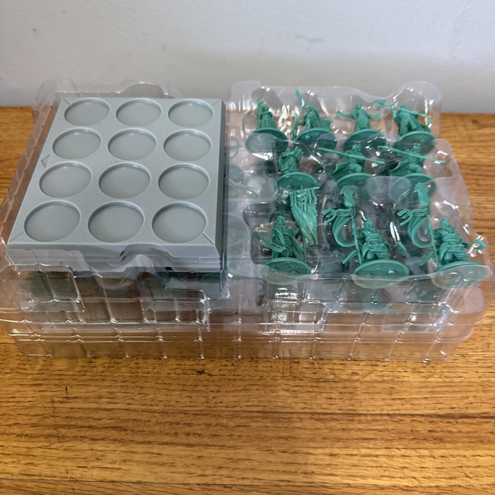 A Song of Ice and Fire Miniatures Games – Greyjoy Starter Set NEW In Opened Box