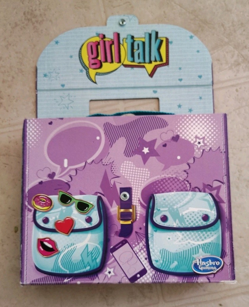 Hasbro Girl Talk Game, Board Game 2021 – Girl Party, Sleepover