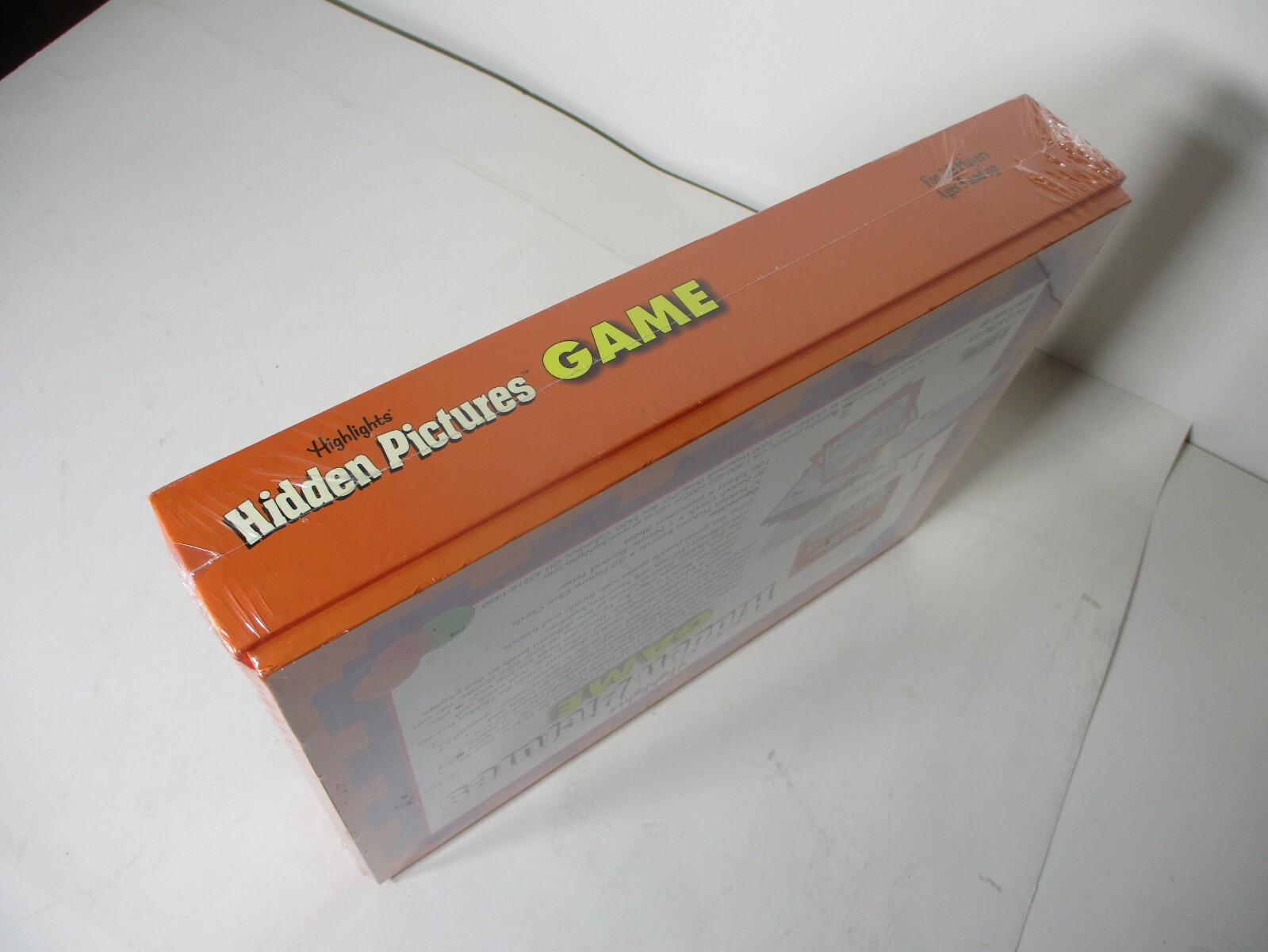 NEW HIGHLIGHTS HIDDEN PICTURES Board GAME Sealed GAME BASED ON MAGAZINE