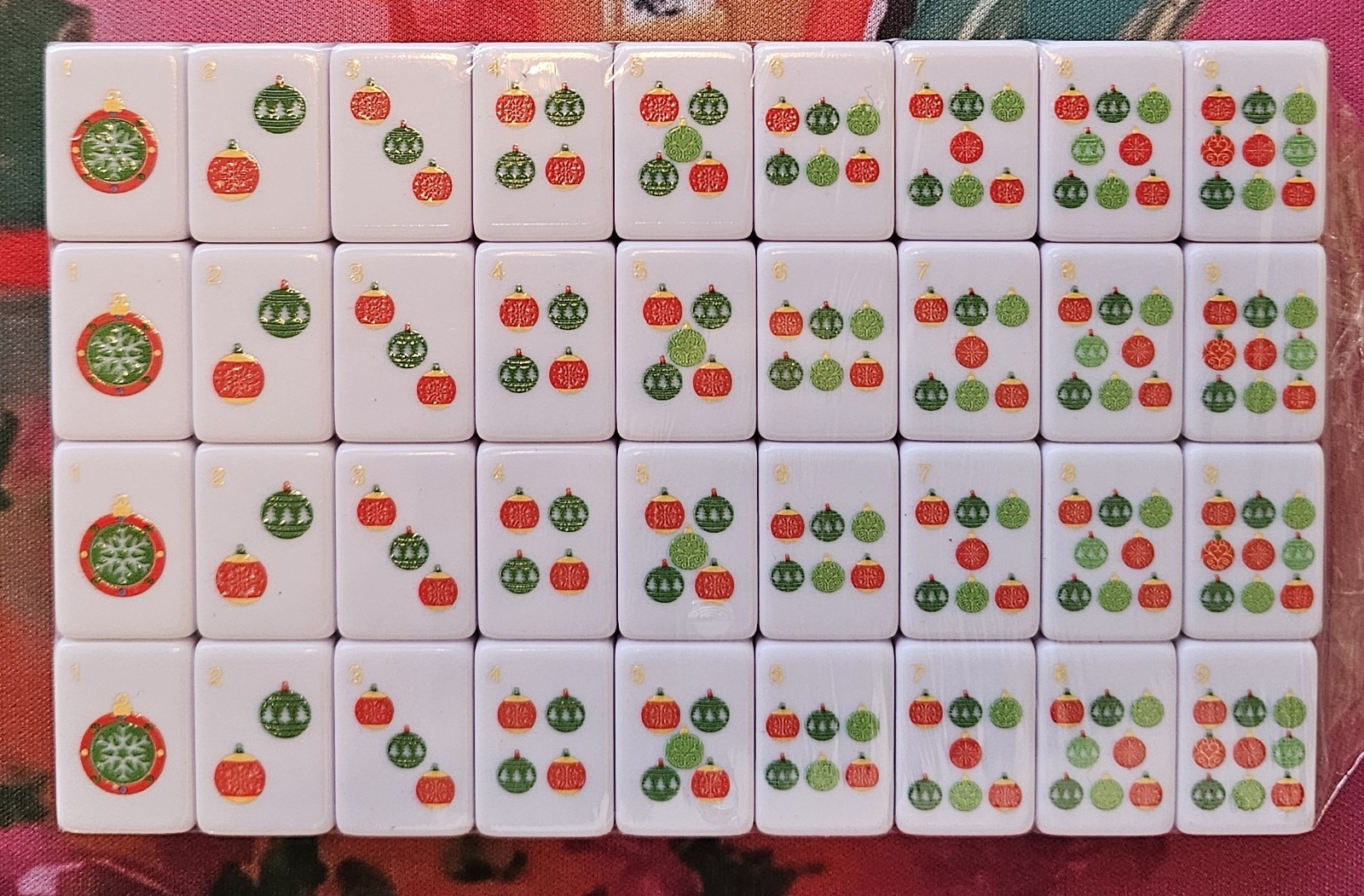 Mahjong Christmas Holiday Travel Set NEW with Racks and Bag