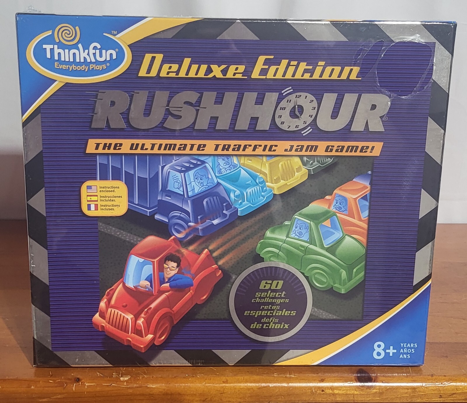 Thinkfun Deluxe Edition RUSH HOUR The Ultimate Traffic Jam Family Game Brand New