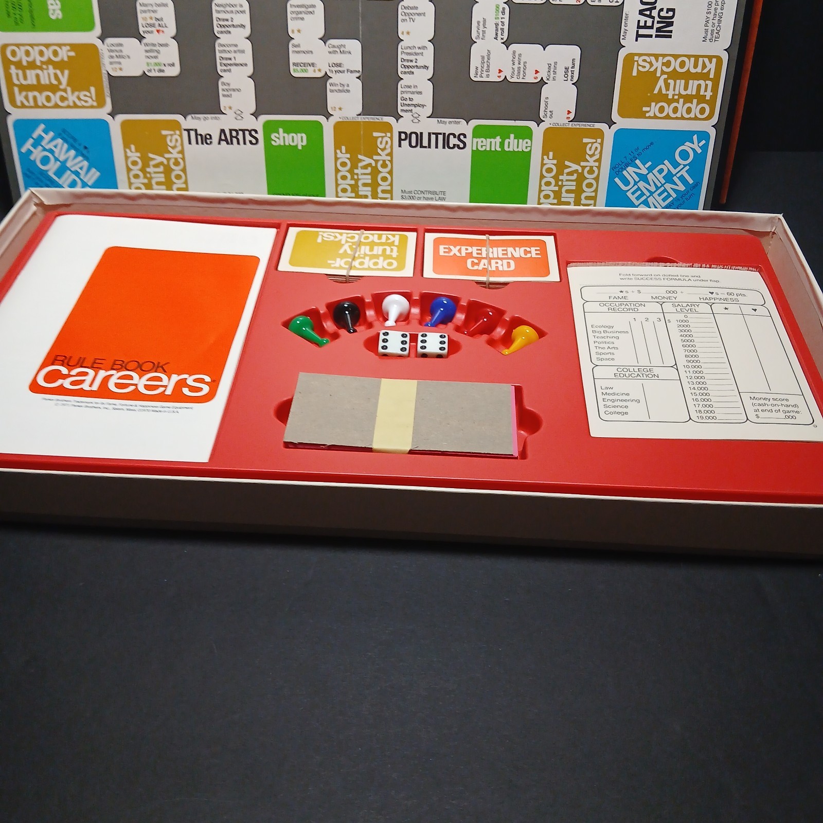 1971 Careers Board Game by Parker Brothers COMPLETE in Great Condition Vintage