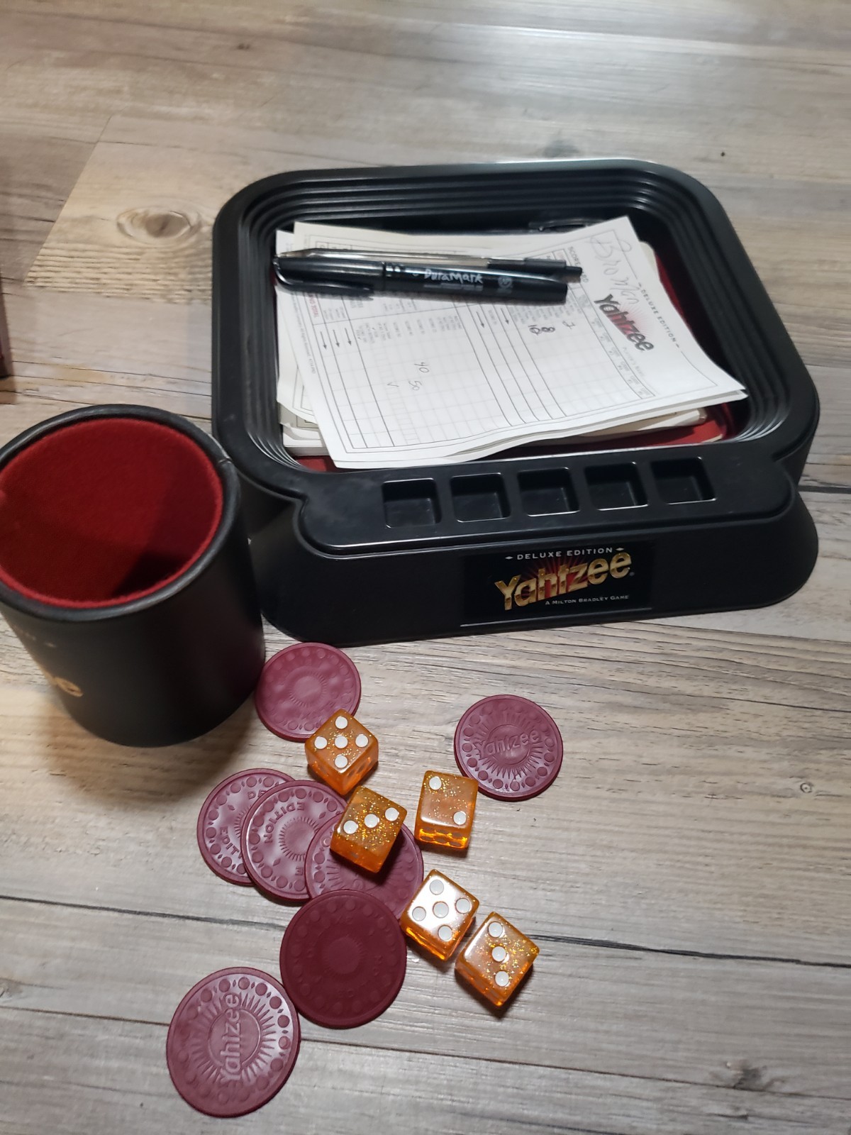 Yahtzee Deluxe Edition 1997. No Box