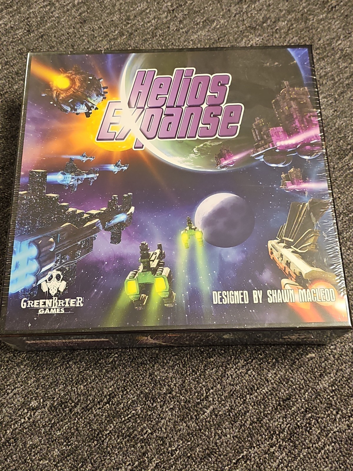 Helios Expanse 4x Strategy Space Board Game by Greenbrier Games: New & Sealed