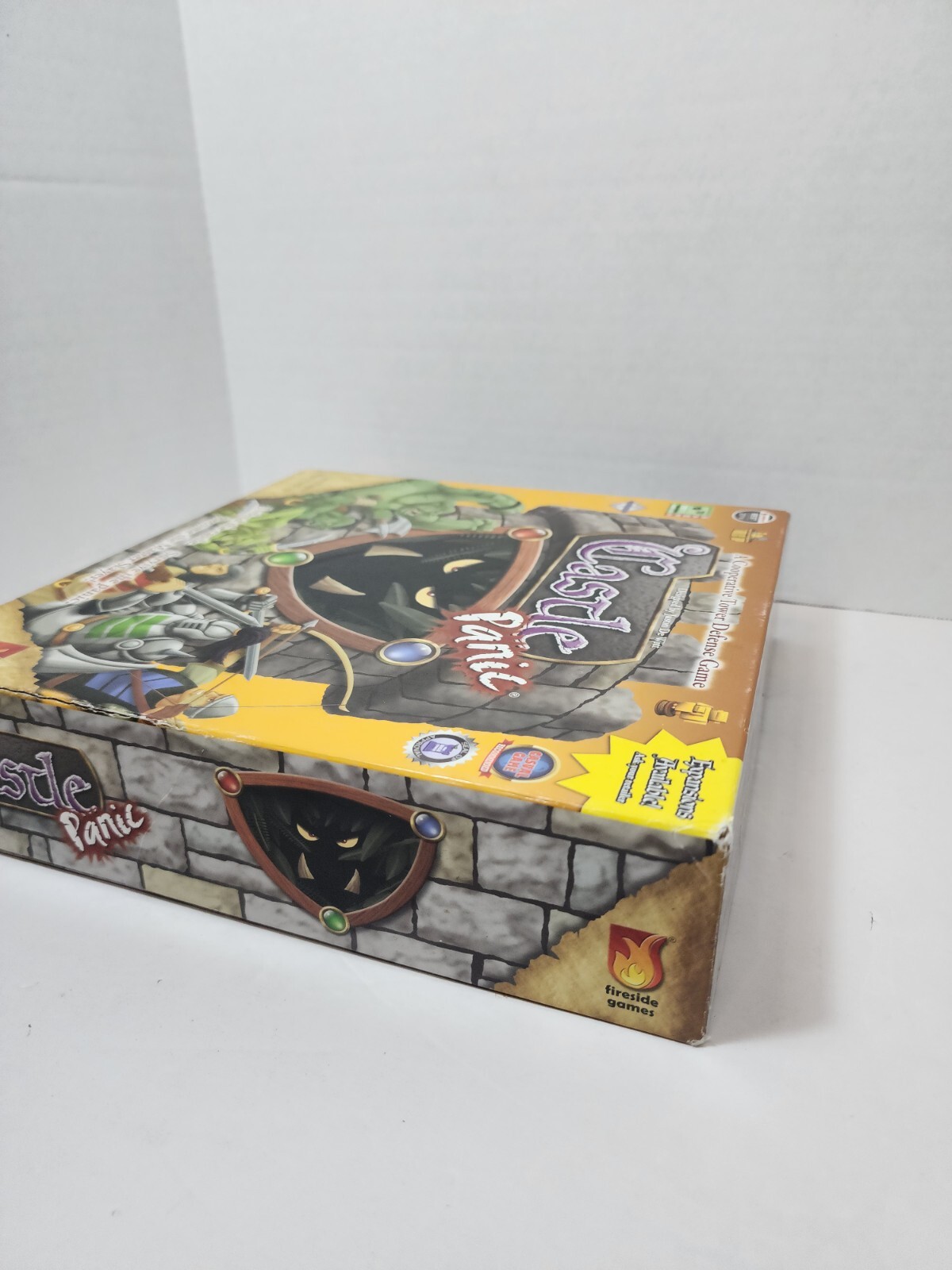 Castle Panic Board Game Fireside Games Fireside Games Cooperative Defense