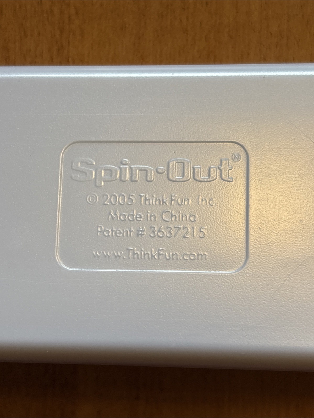 ThinkFun Spin Out Brainteaser Challenge Game Single Player 2005 With Box