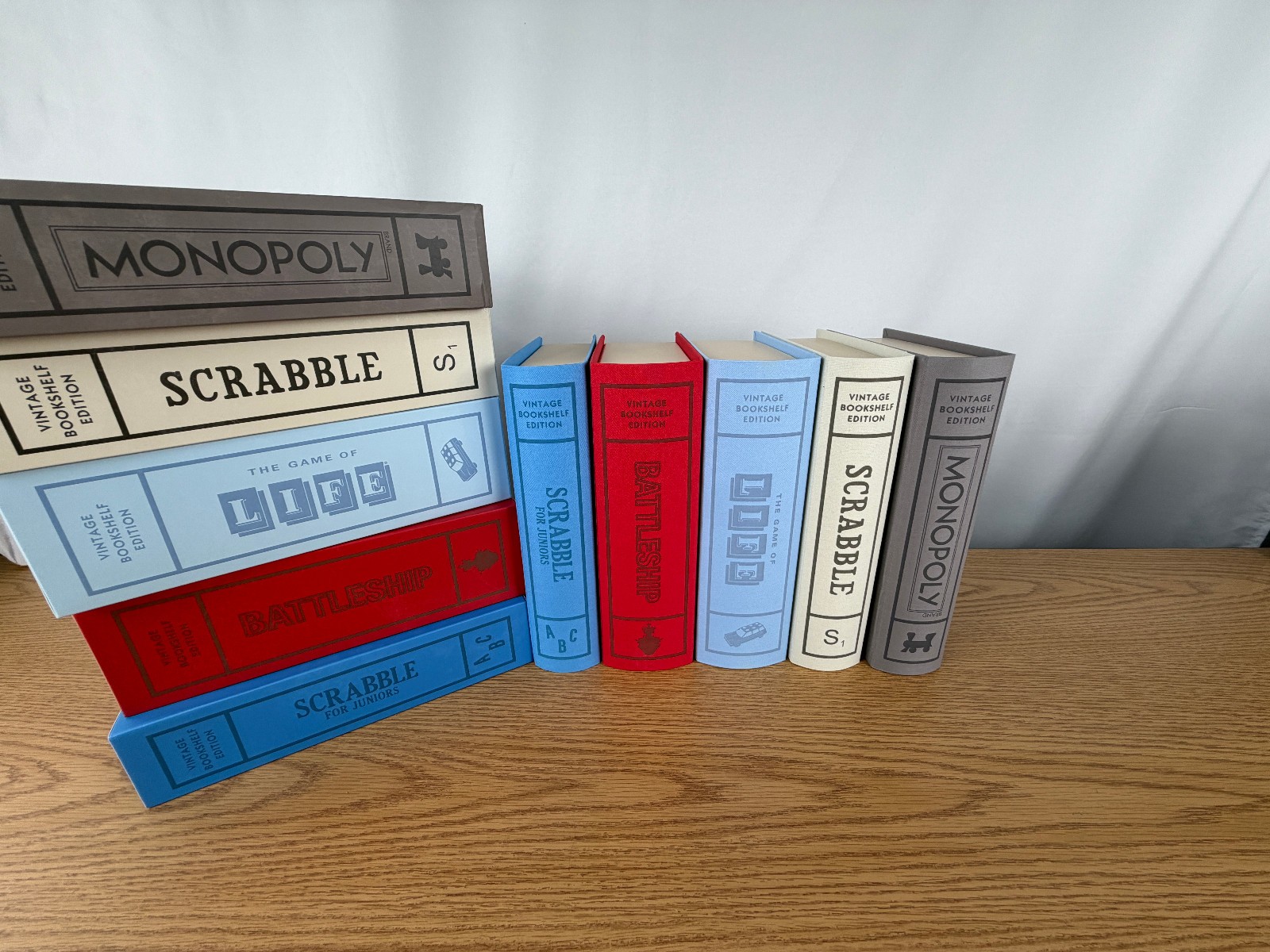 Vintage Linen Bookshelf Game Edition 5 Pack Bundle WS Game Company Open Box