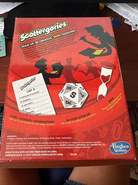 NEW Scattergories Game from Hasbro Gaming for 2-6 players – A5226 New