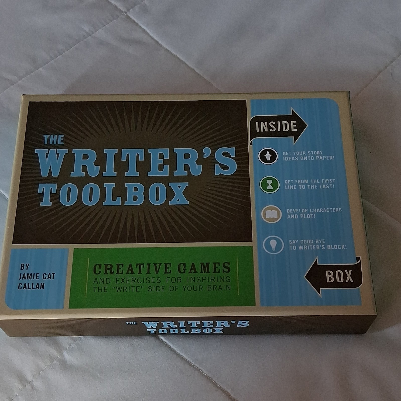 Chronicle Books The Writer’s Toolbox Writing Game Sixth-Sense Cards 2007