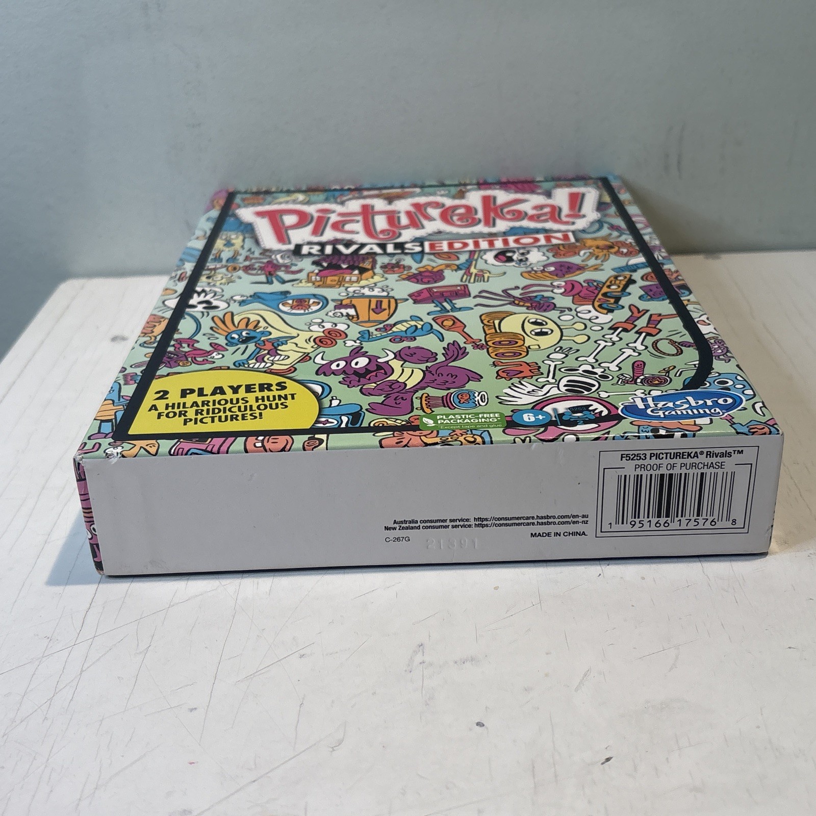 BRAND NEW & SEALED PICTUREKA! Rivals Edition Hasbro Gaming! Rare Hard To Find!
