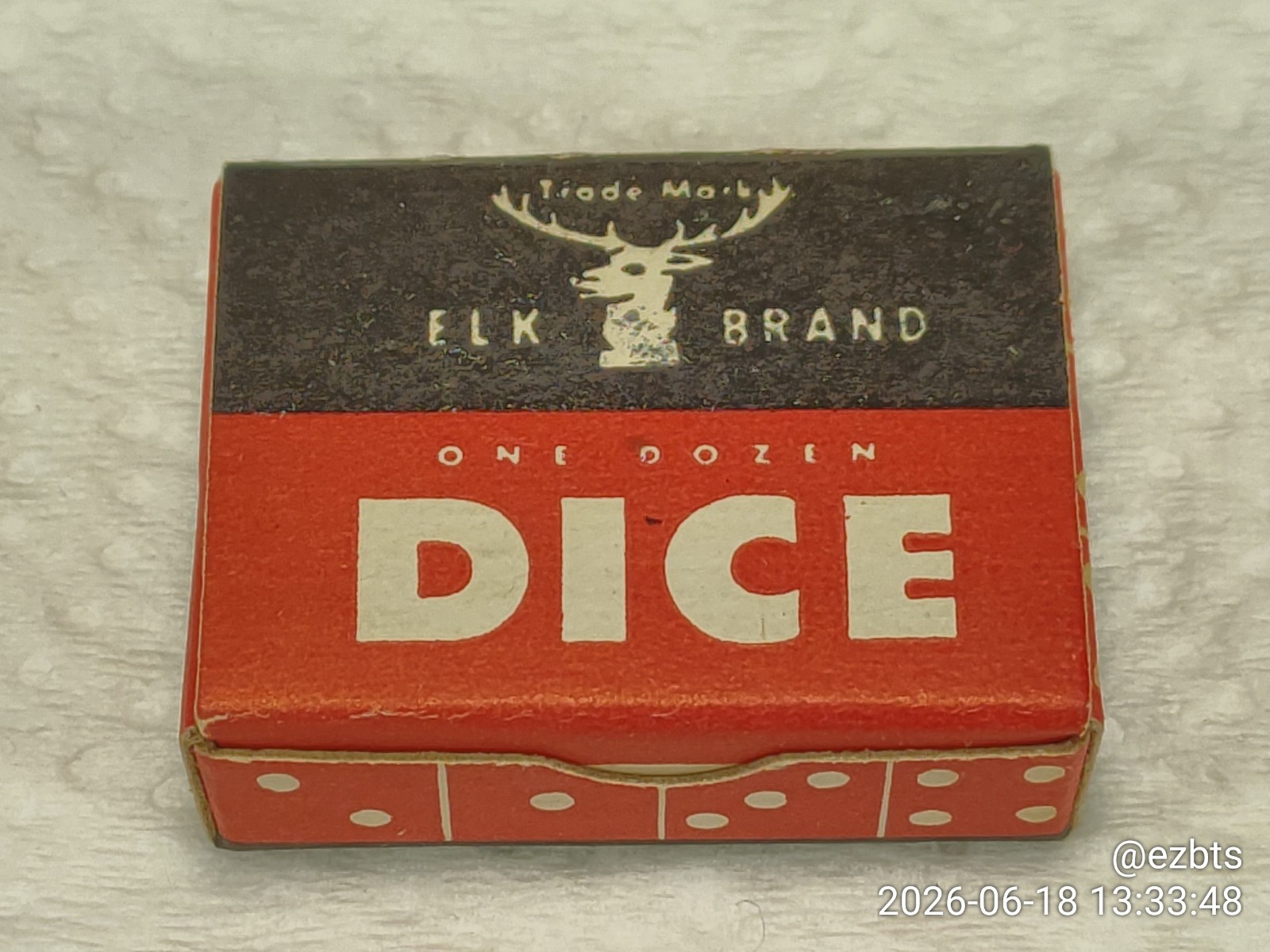 Bakelite Catalin Dice Elk Brand 3/8″ 9.2mm Box of a Dozen Butterscotch Excellent