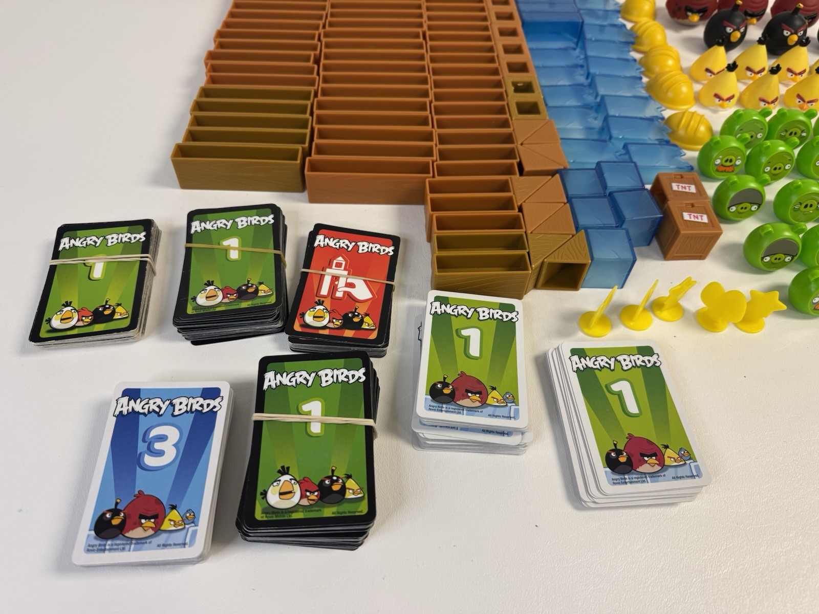 Angry Birds “Knock On Wood” & “On Thin Ice“ Fun Games 2010/11 HUGE Lot 162 Pc+