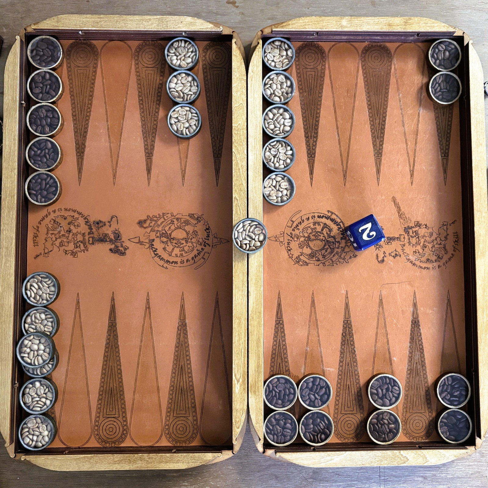 Stellar Sands – Light Across the Dunes – Backgammon Doubling Cube 36mm