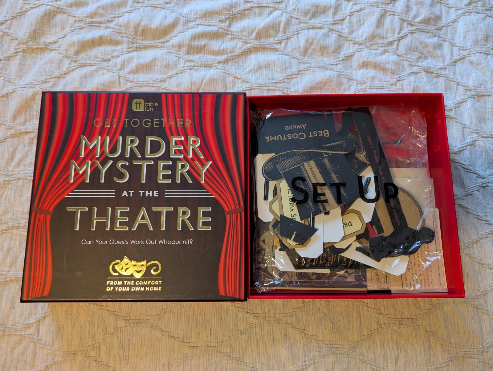 Host Your Own Murder Mystery: At the Theatre (Talking Tables) Complete CiB