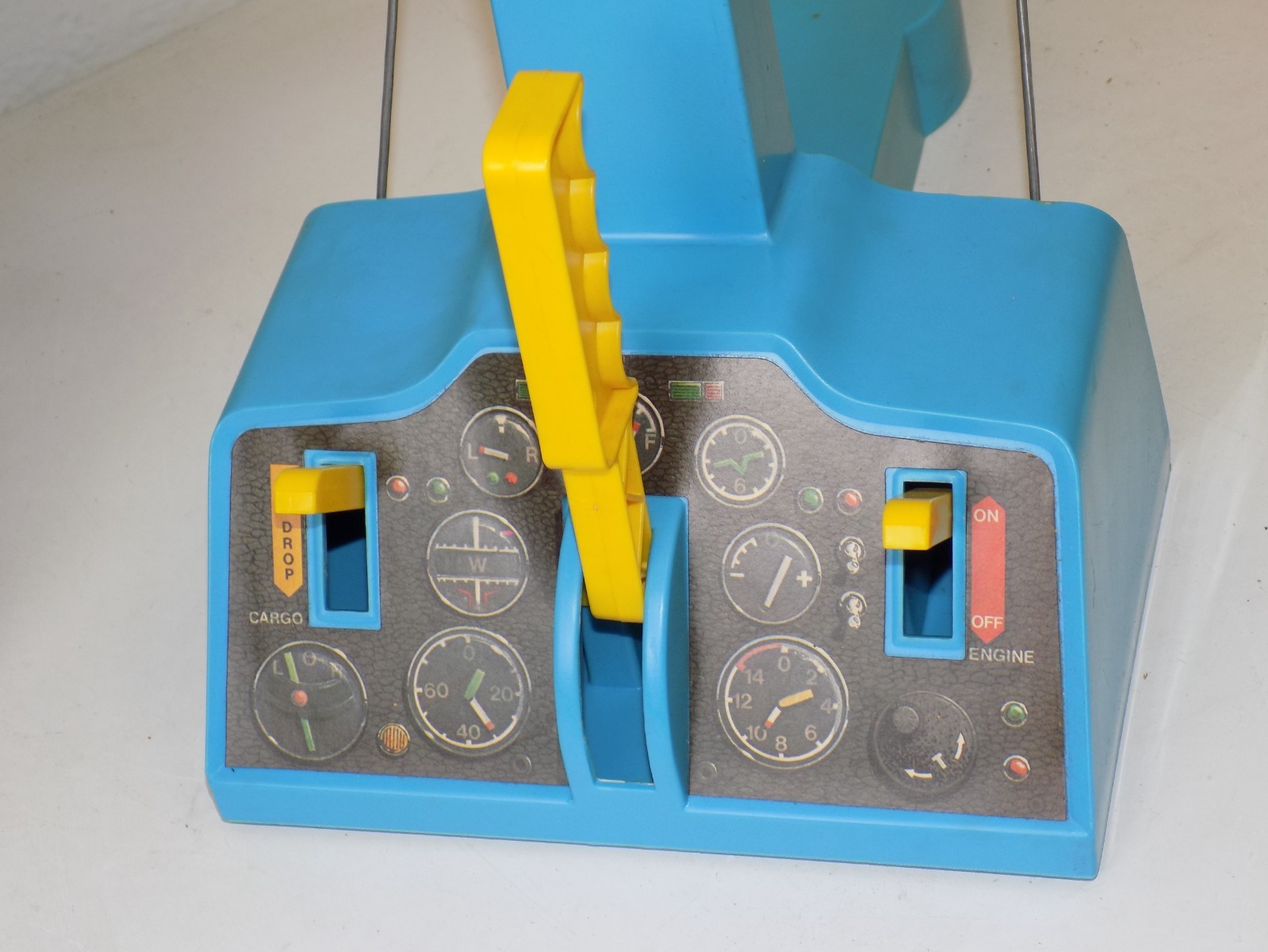 Vintage 1977 Chutes Away Air Rescue Target Game Gabriel Complete w/ Box