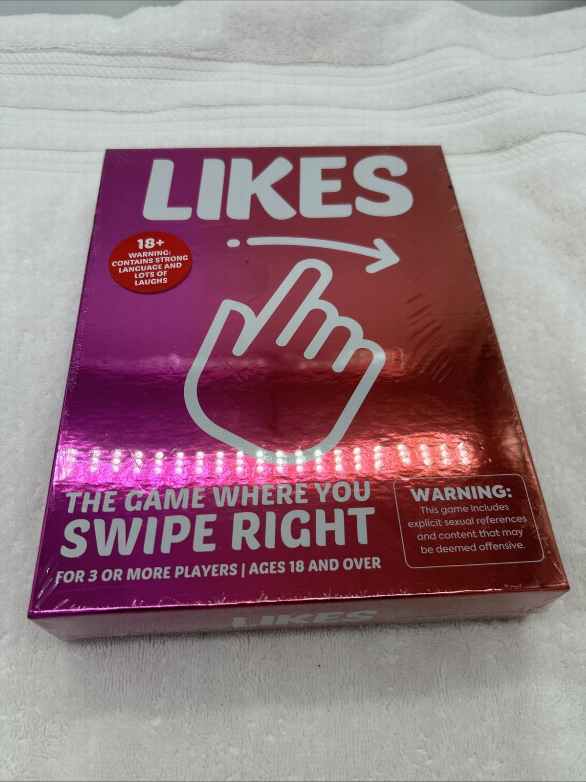 Likes The Game Where You Swipe Right 18+ Years Old. 3 or More Players NIB