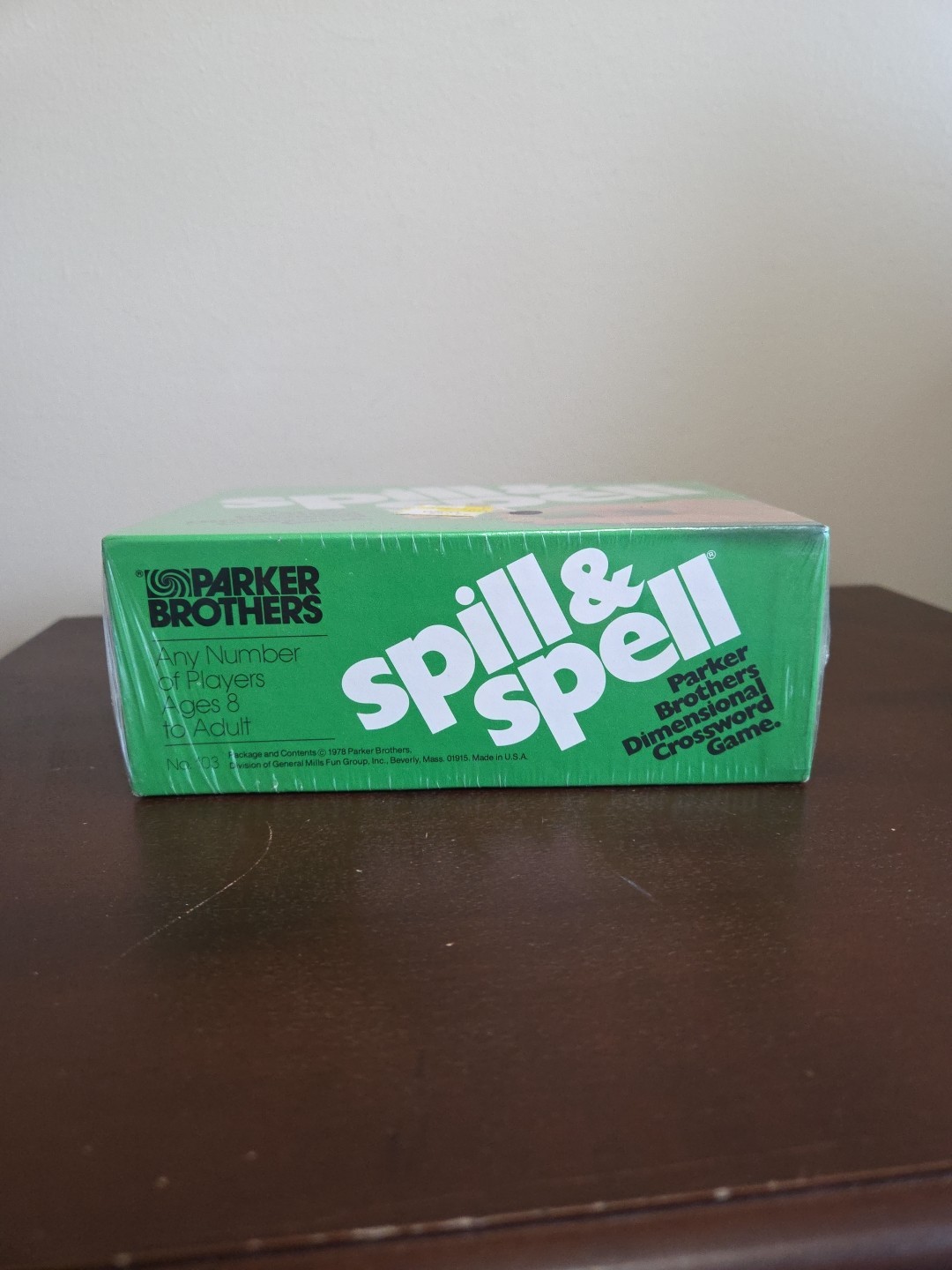 Vintage 70’s Brand New Sealed Parker Brothers Spill & Spell Crossword Game 1978