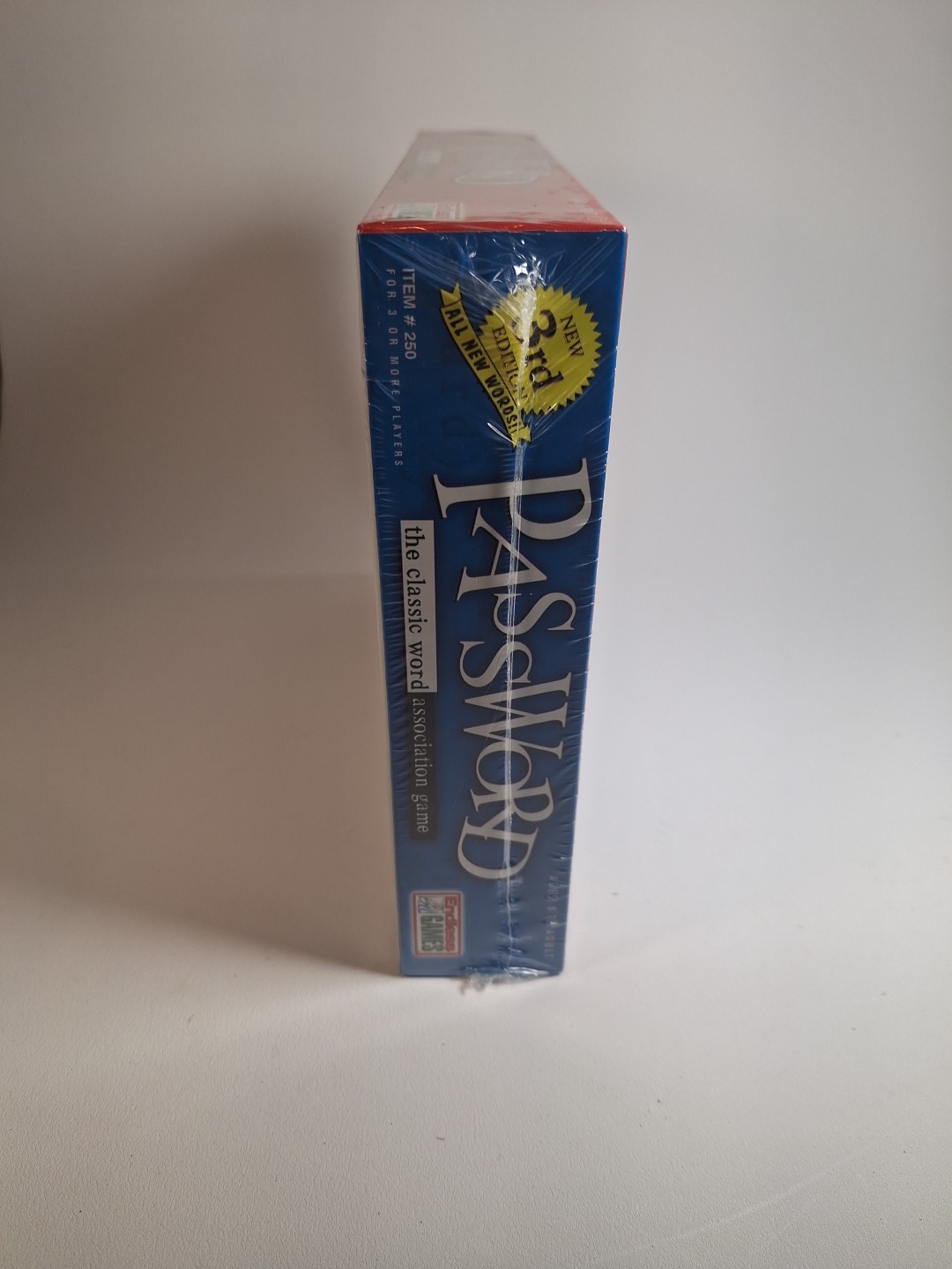 Password 3rd Edition – Endless Games 2001 Word Association Party Family- Sealed