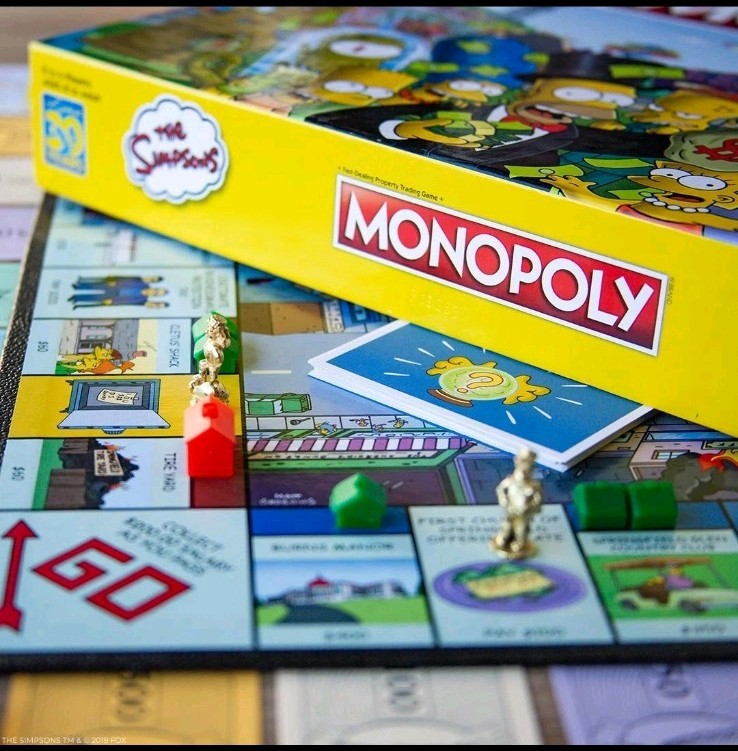 The Simpsons Monopoly Board Game 30th Anniversary Edition for 2 to 6 Players