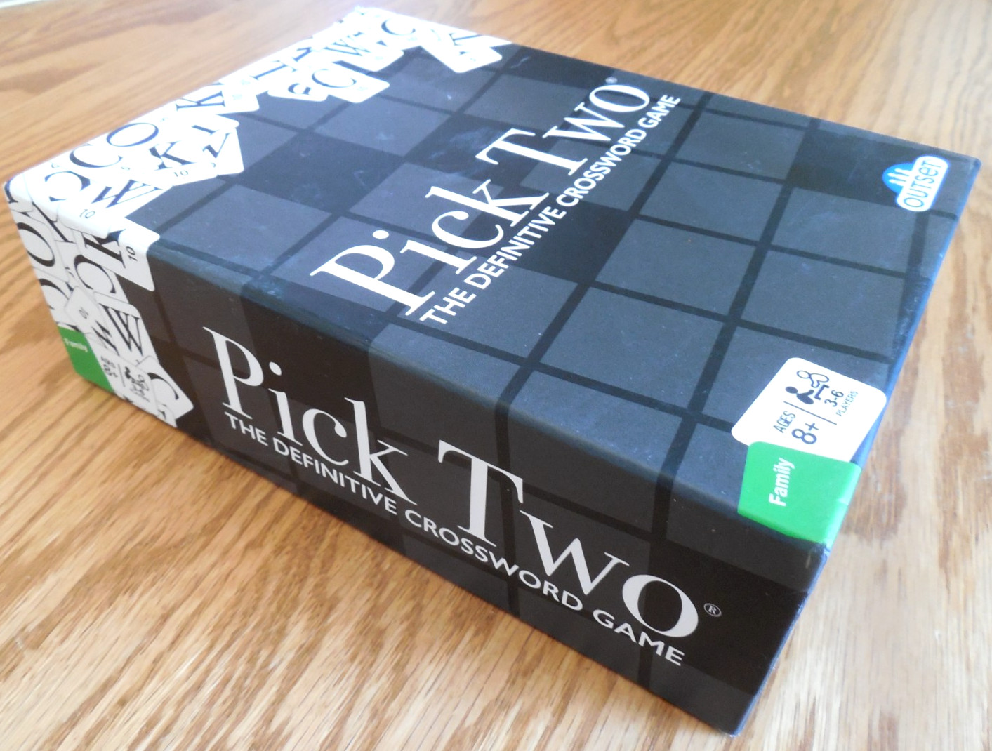 NEW Outset Games “Pick Two” The Definitive Crossword Game 3-6 Players Age 8+