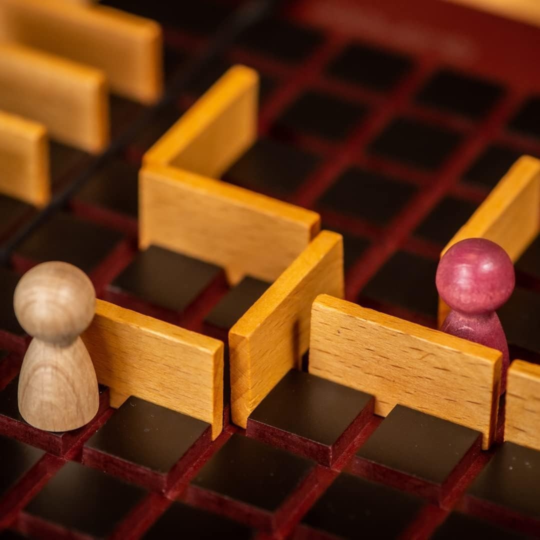 Quality Wooden Quoridor Game – Enhance Strategy Skills with Family Fun